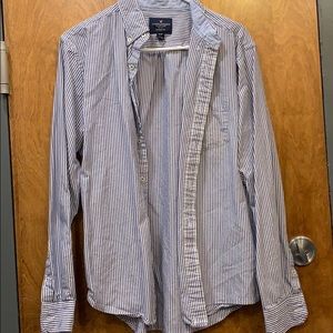 American Eagle long sleeve button down